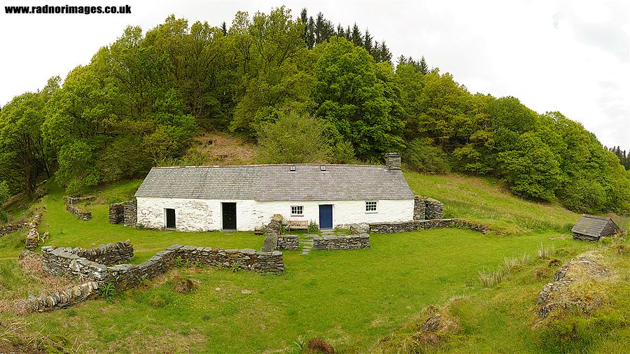 Cottage at Rhiwddolion